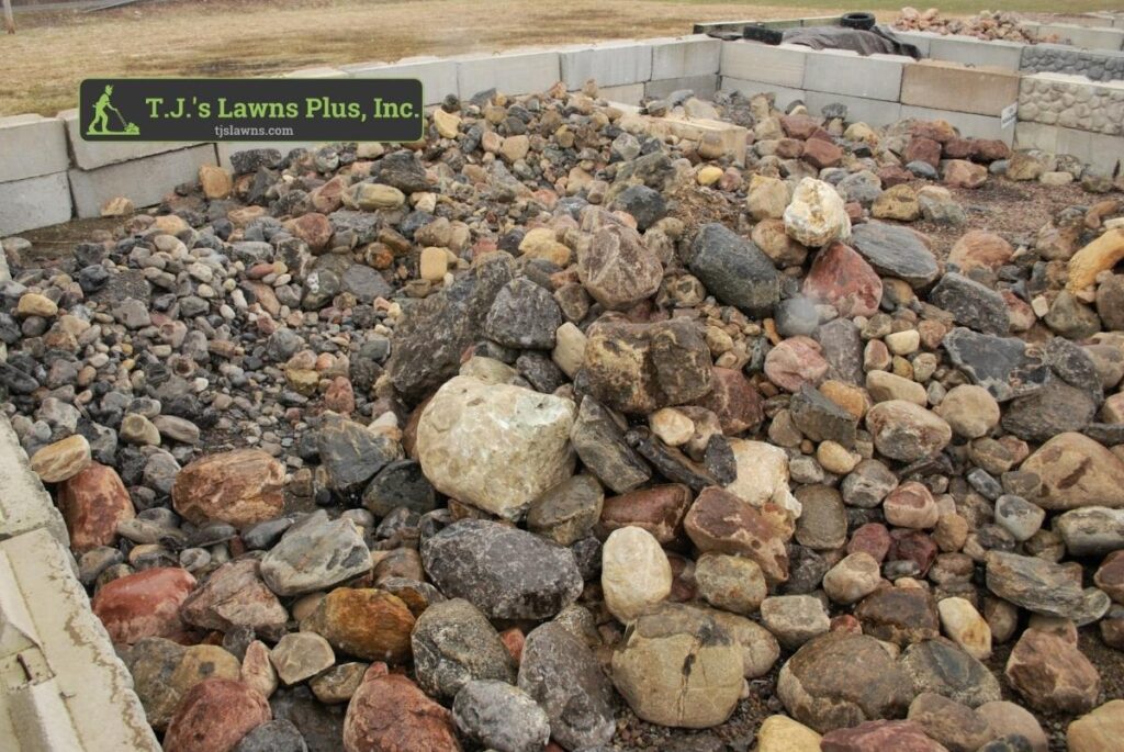 Natural Boulders & Cobbles In All Shapes, Colors, and Sizes